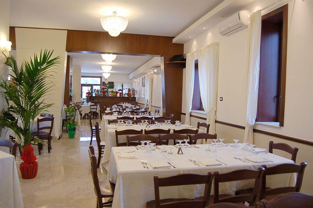 Hotel Insonnia Agropoli Kültér fotó